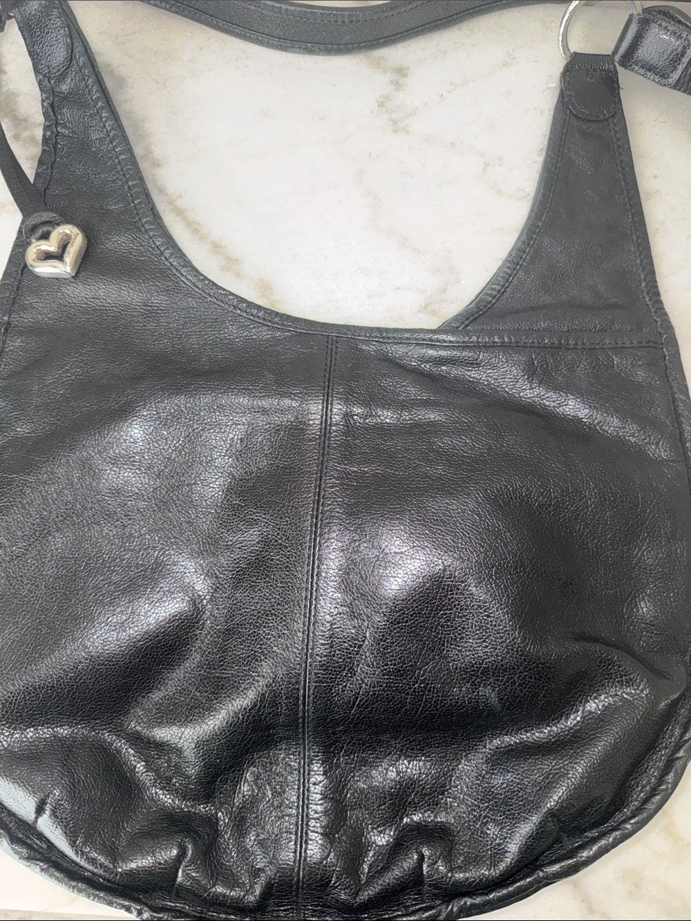 Brighton Vintage Black Leather Heart Accent Shoulder Bag🖤👜 E323240 - Picture 7 of 10